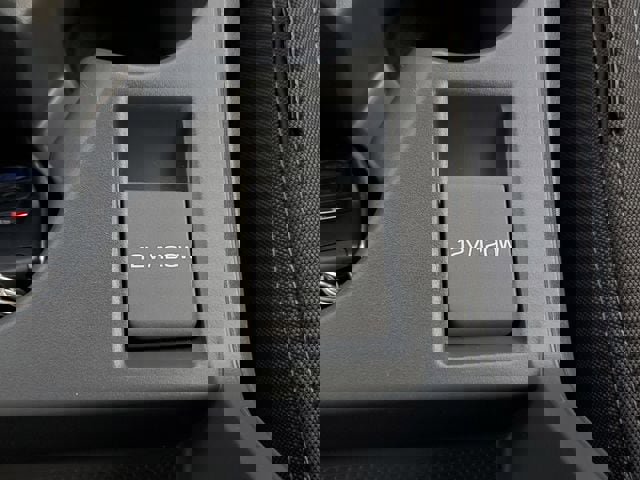 Certified 2024 Subaru Crosstrek 2.0i Premium image 32