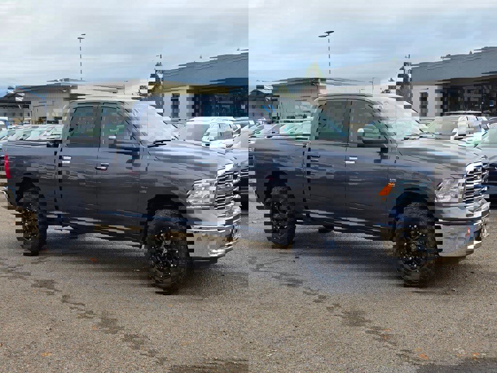 Used 2017 RAM 1500 Big Horn image 2