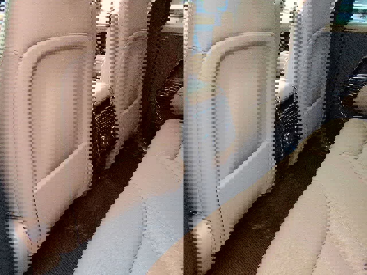 New 2026 Land Rover Range Rover Sport SE AWD/4WD image 18