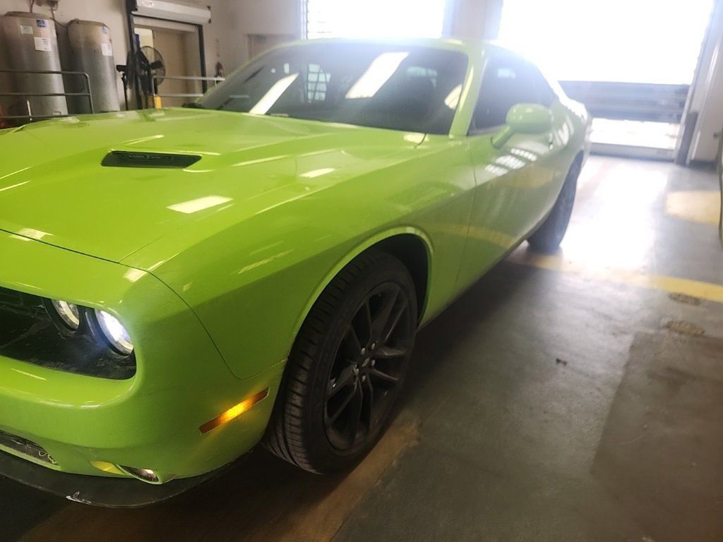 Used 2023 Dodge Challenger SXT w/ Plus Package image 2