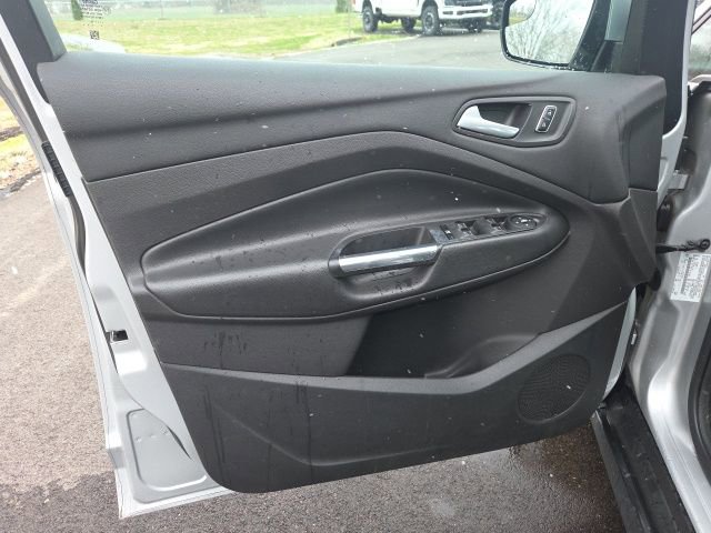 Used 2015 Ford C-MAX SEL w/ Equipment Group 302A image 27