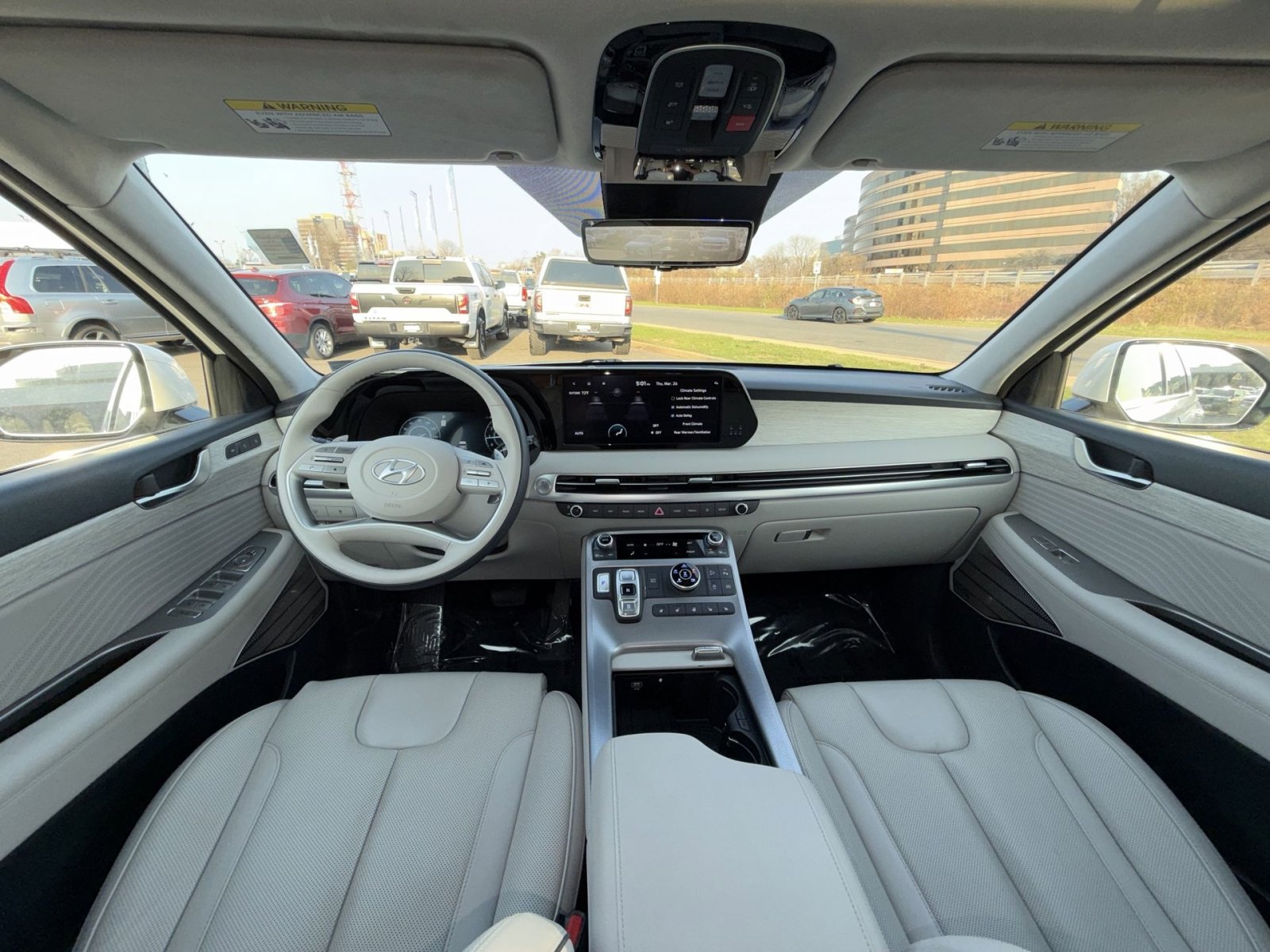 Used 2023 Hyundai Palisade Calligraphy image 23