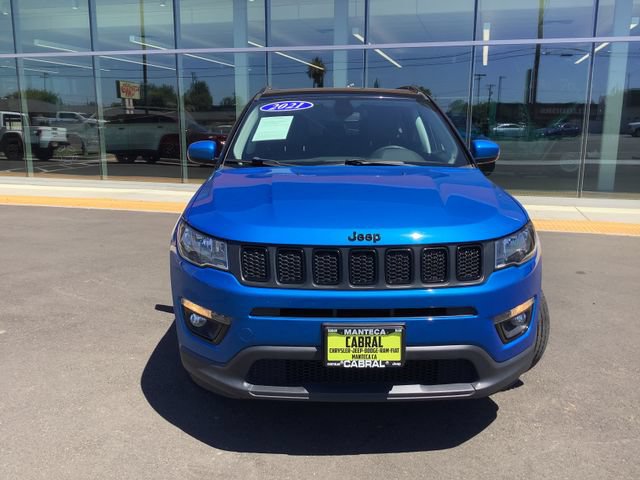 Used 2021 Jeep Compass Latitude w/ Sun and Sound Group AWD/4WD image 4