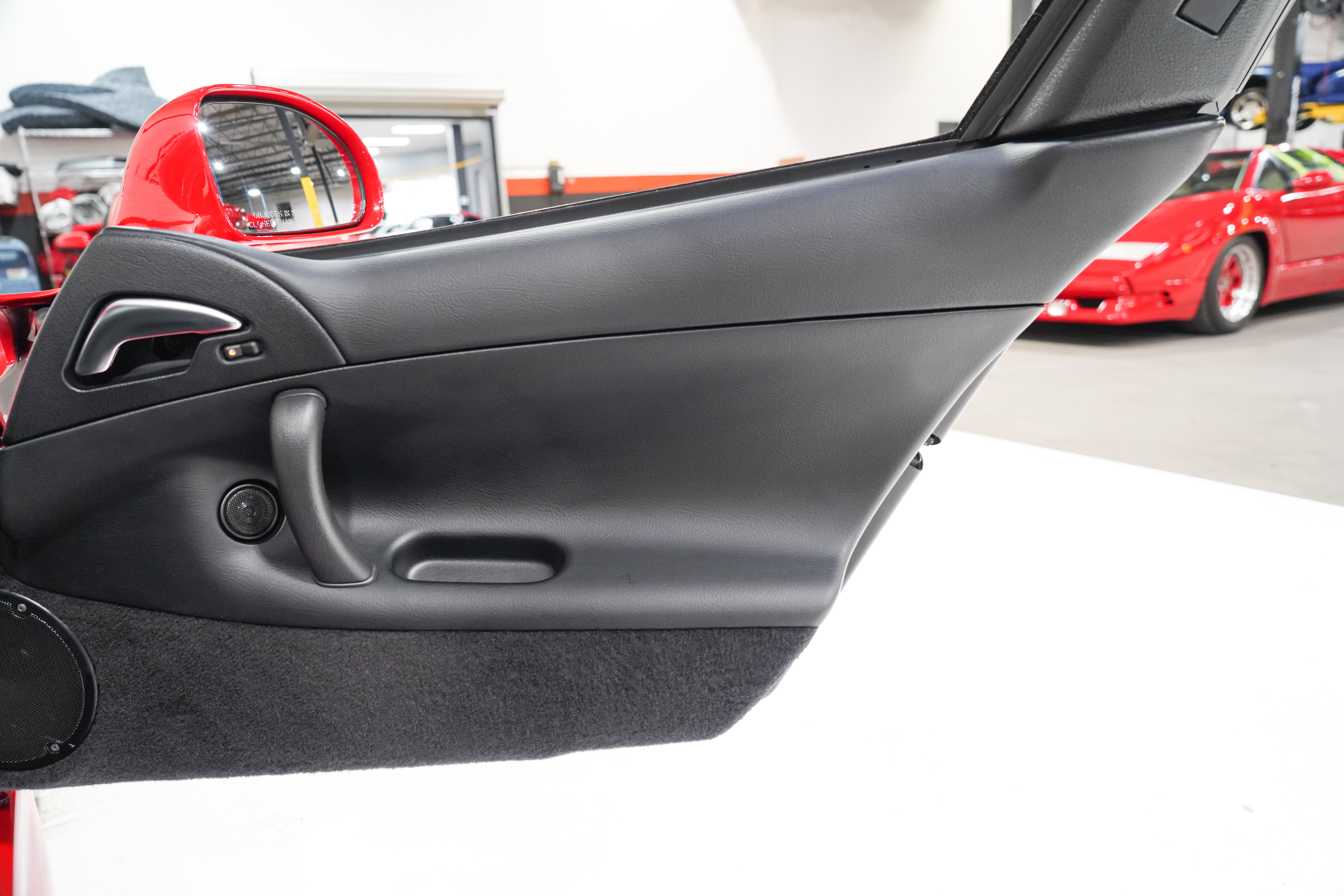 Used 2002 Dodge Viper GTS RWD image 19