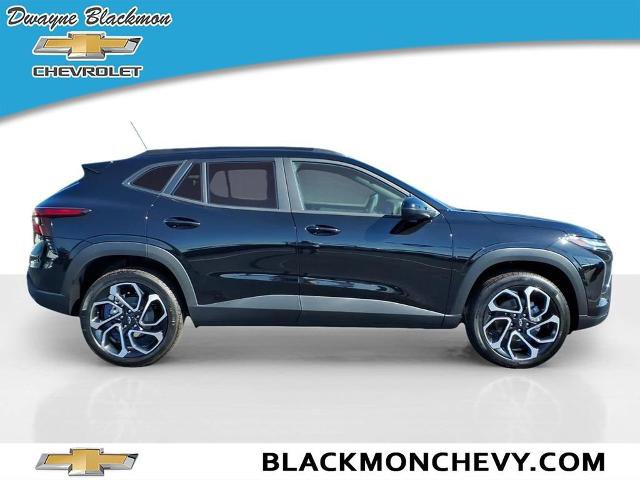 New 2026 Chevrolet Trax RS w/ Driver Confidence Package FWD image 2