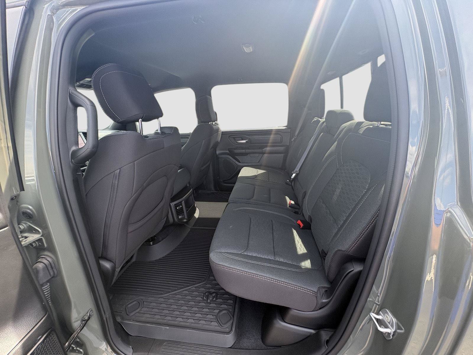 New 2026 RAM 1500 Tradesman AWD/4WD image 19