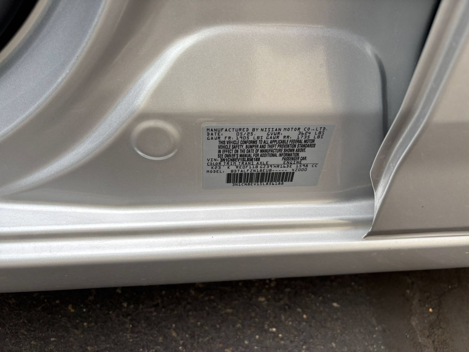 Used 2025 Nissan Versa SV FWD image 22