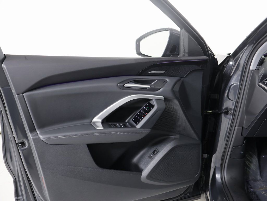 Certified 2025 Audi Q5 Premium Plus w/ Premium Plus image 21