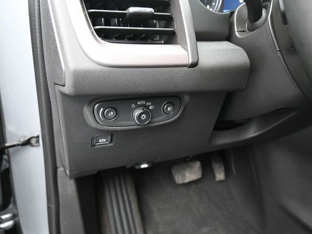 Used 2024 GMC Terrain AT4 image 26