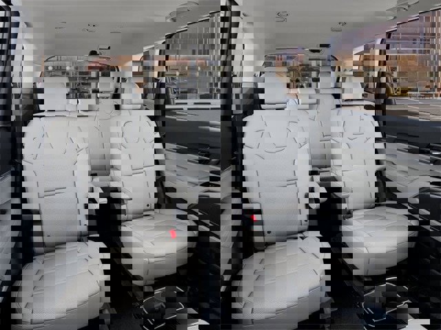 New 2025 Kia Telluride S image 16