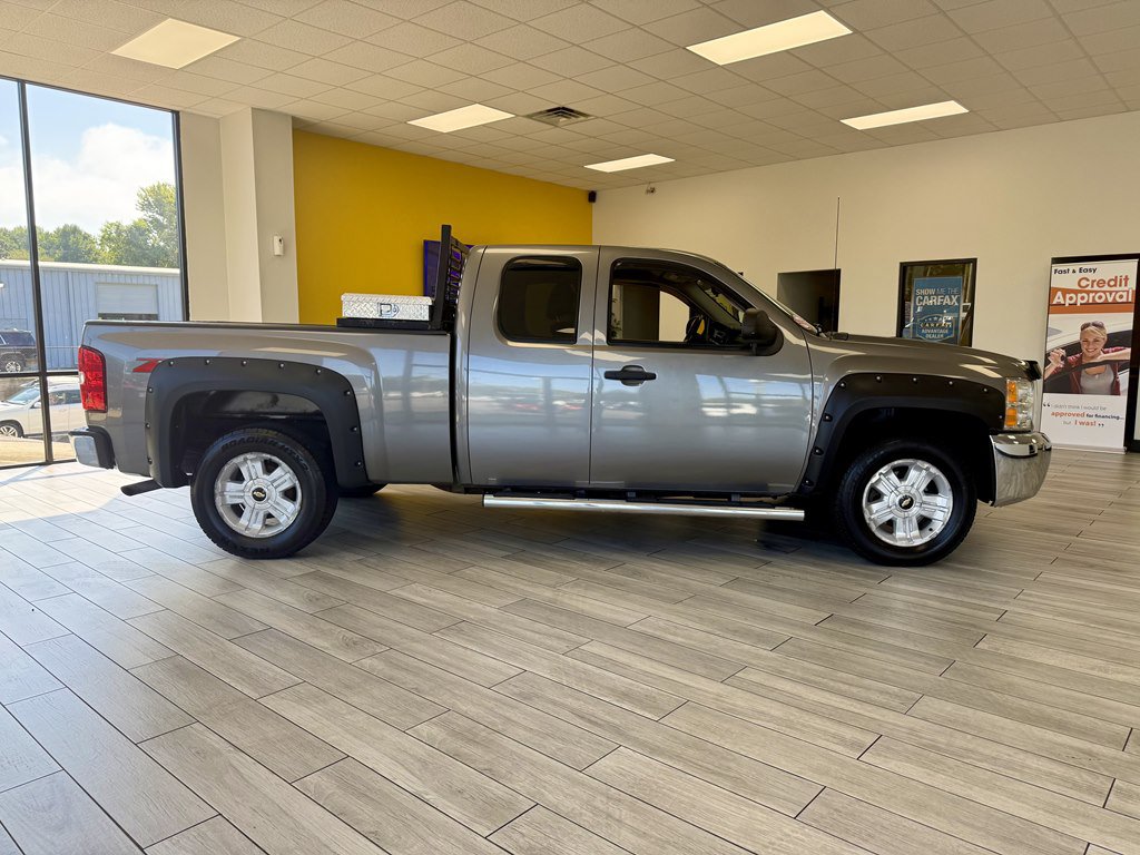 Used 2012 Chevrolet Silverado 1500 LT w/ All-Star Edition AWD/4WD image 5