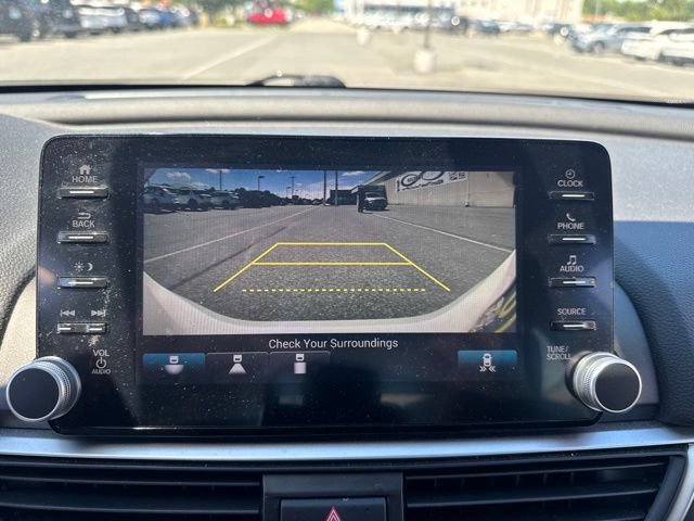Used 2019 Honda Accord EX image 12