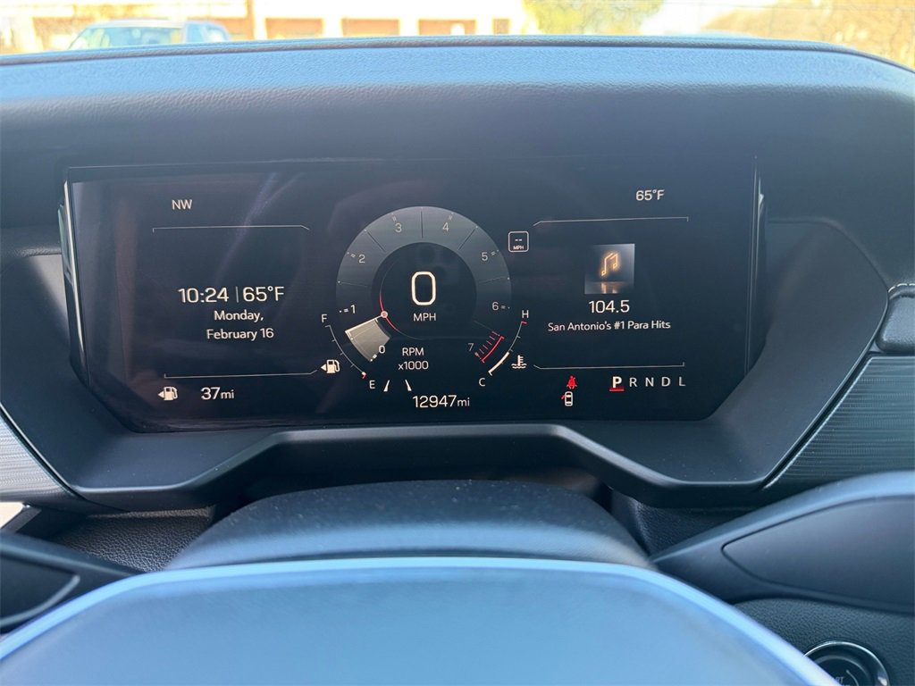 Used 2025 GMC Acadia Elevation image 14