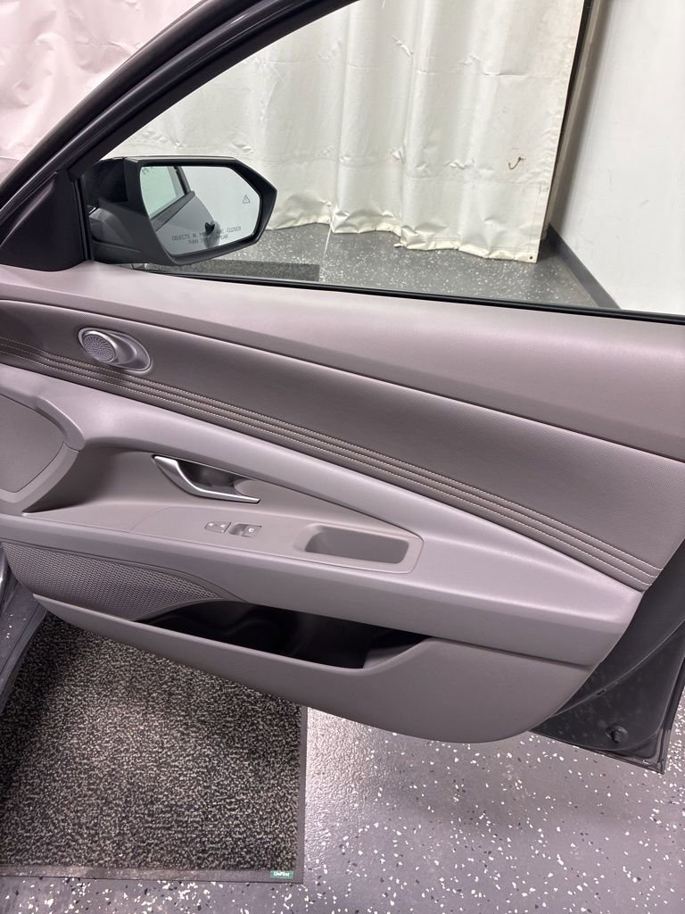 New 2026 Hyundai Elantra Sport FWD image 28