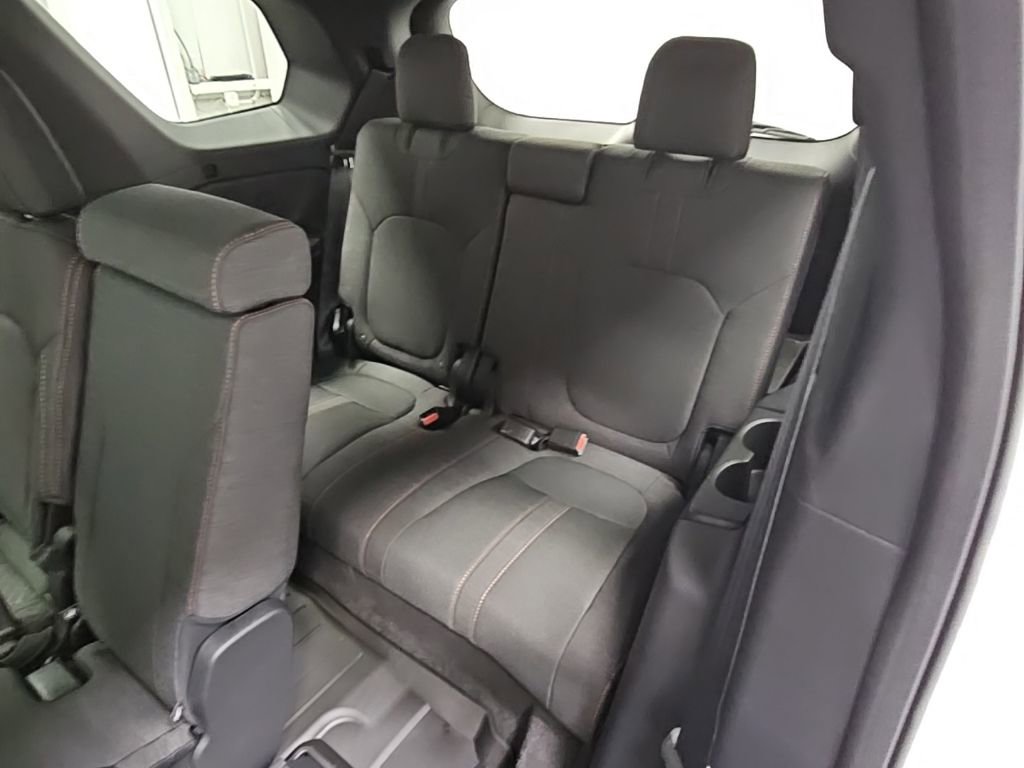 New 2025 Honda Pilot Sport image 29