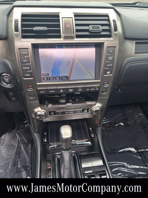 Used 2021 Lexus GX 460 Premium w/ Accessory Package AWD/4WD image 15