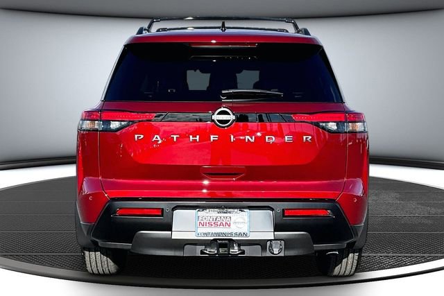 New 2026 Nissan Pathfinder SV image 4