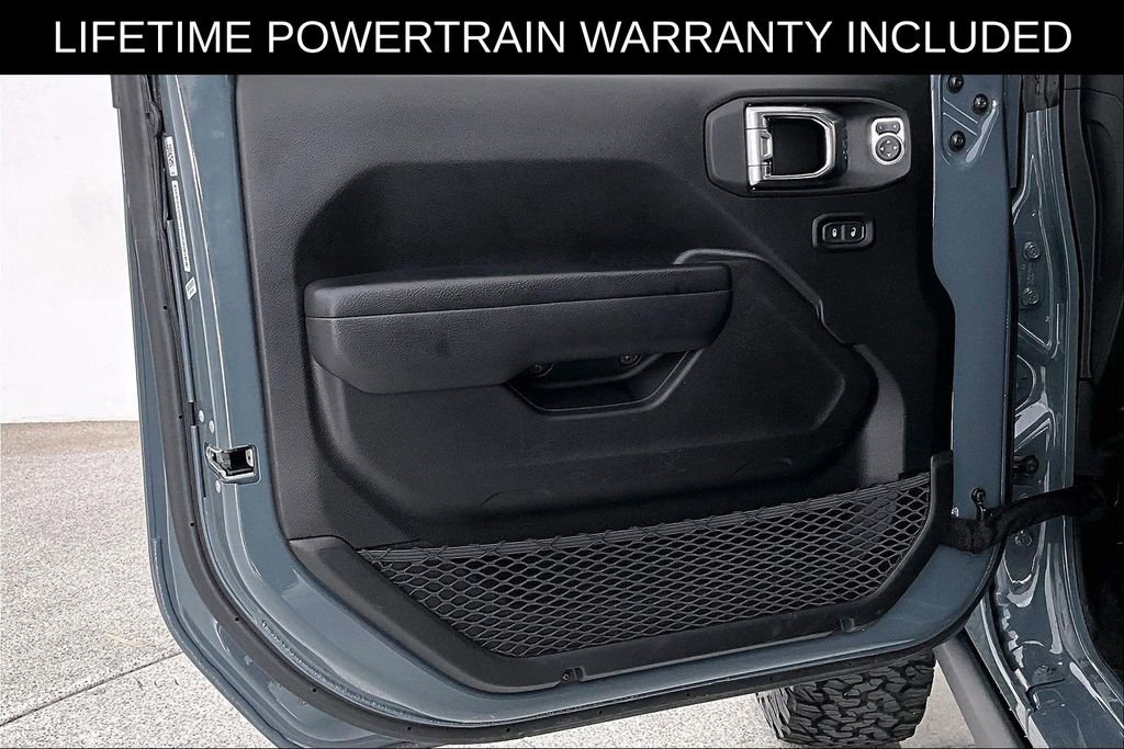 Used 2025 Jeep Wrangler Unlimited Rubicon 4xe image 22