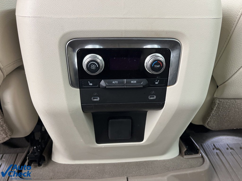 Used 2021 GMC Yukon XL Denali image 26