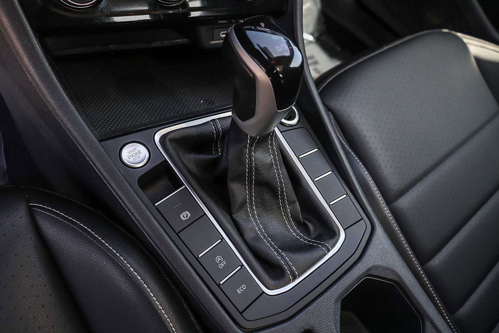 Used 2024 Volkswagen Jetta SE image 20