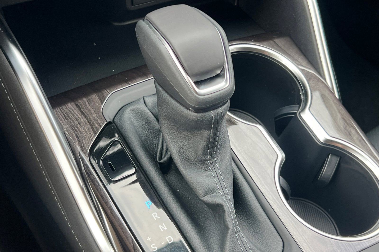 New 2026 Toyota Highlander Limited image 25