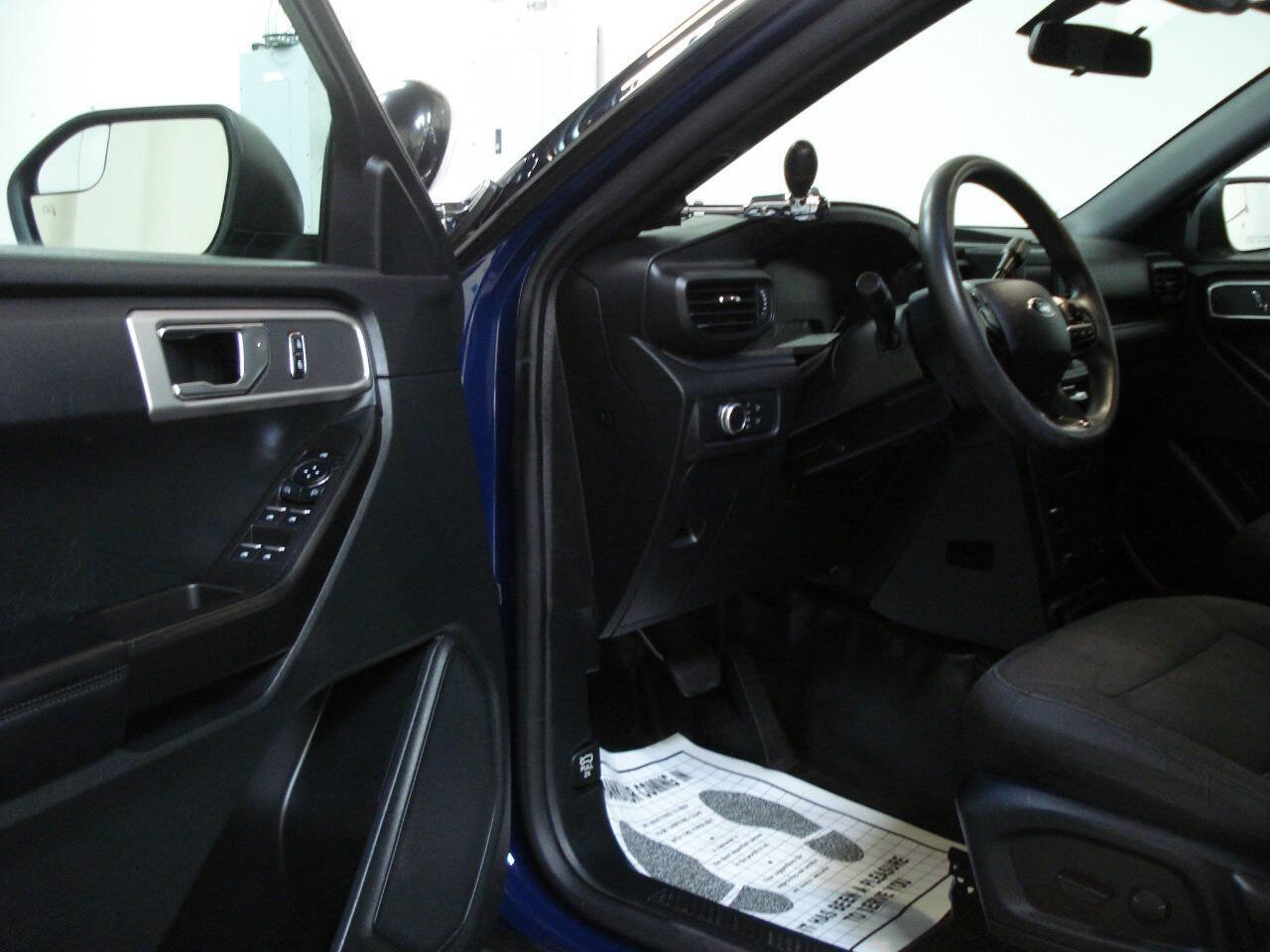 Used 2020 Ford Explorer Police Interceptor Utility AWD image 16