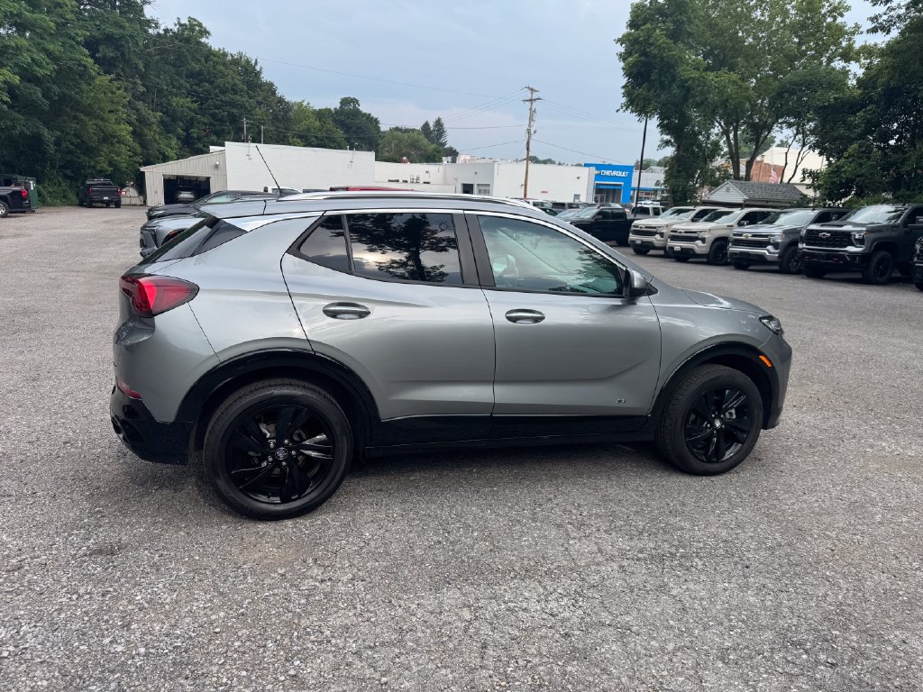 Used 2026 Buick Encore GX Sport Touring w/ Comfort Package AWD/4WD image 8