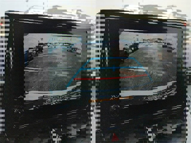 Certified 2025 Toyota Corolla LE image 21