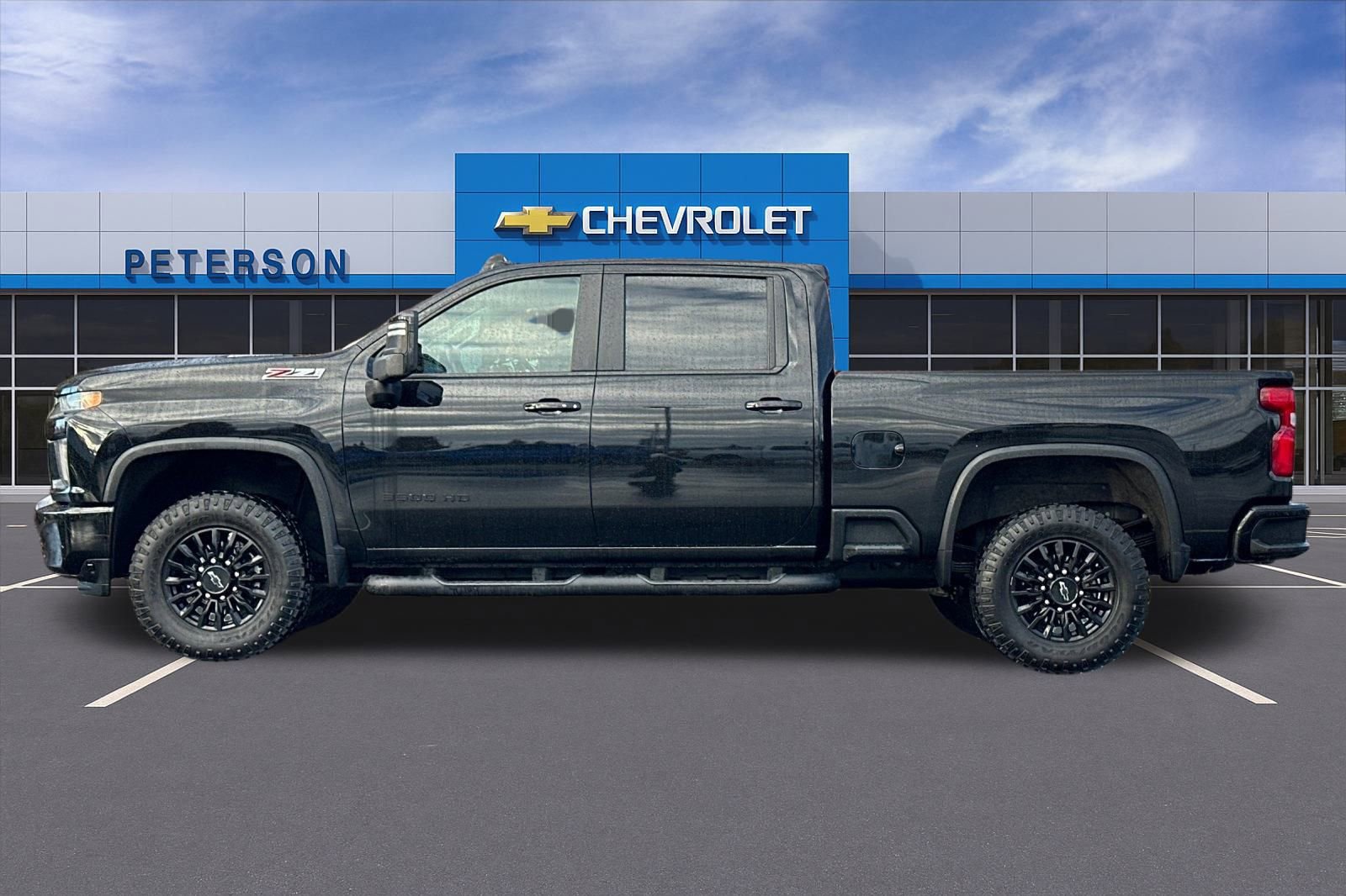 Certified 2022 Chevrolet Silverado 3500 LTZ w/ LTZ Plus Package image 7