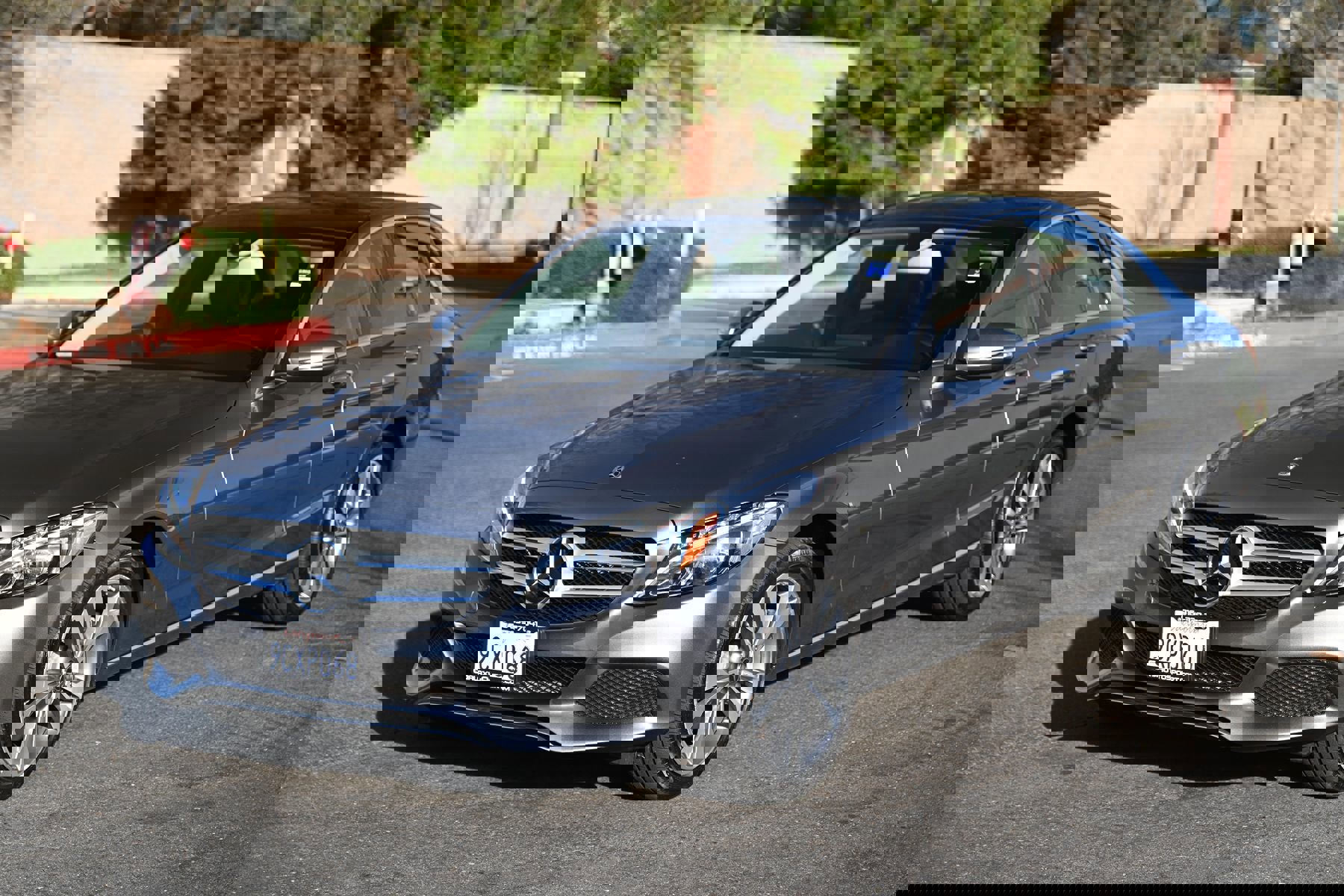 Used 2018 Mercedes-Benz C 300 4MATIC Sedan image 10