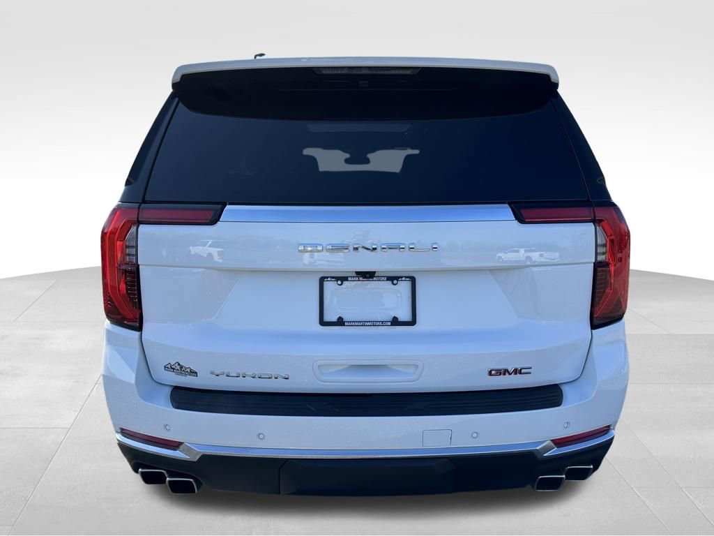 Used 2025 GMC Yukon Denali w/ Sun & Power Step Package image 18