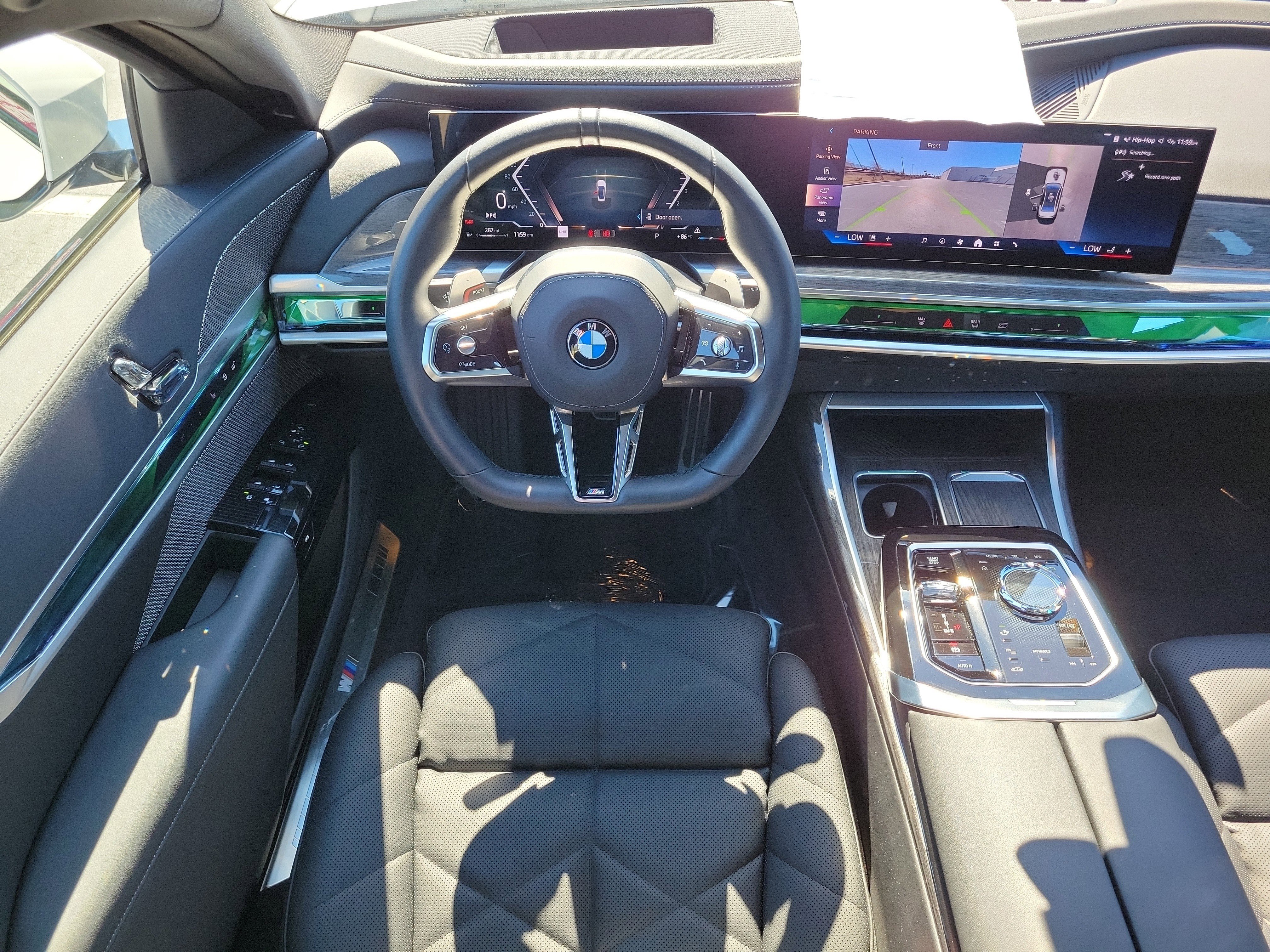 Used 2025 BMW 740i image 14