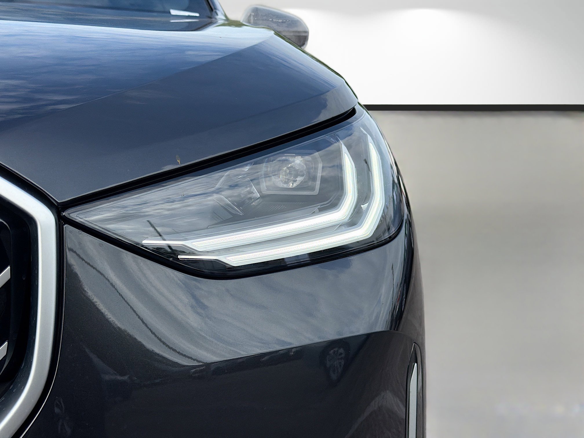 Used 2025 BMW X3 xDrive30i image 9