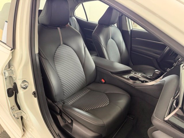 Used 2024 Toyota Camry SE AWD/4WD image 24