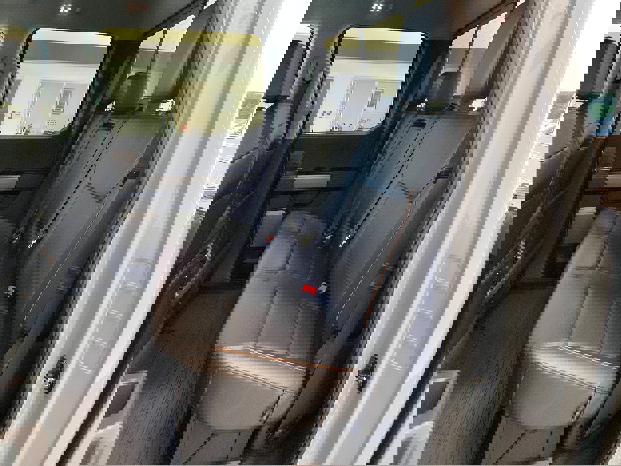 New 2025 Ford F350 Lariat w/ Lariat Ultimate Package image 9