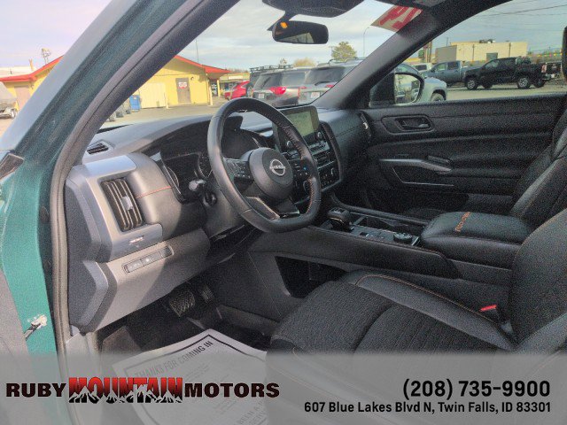 Used 2024 Nissan Pathfinder Rock Creek AWD/4WD image 13