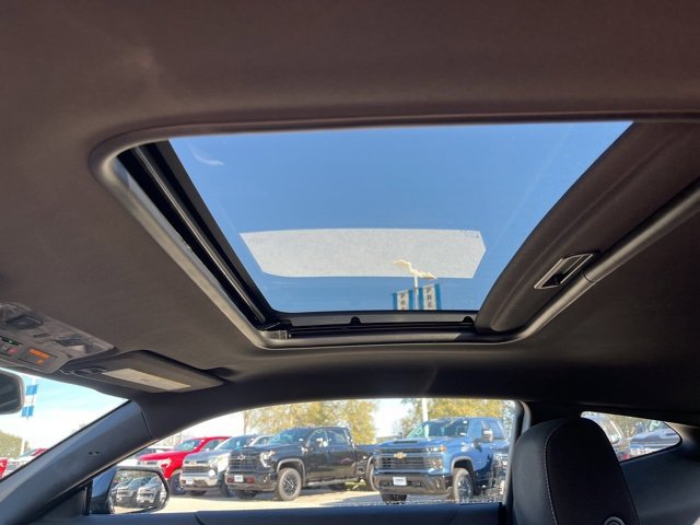 Used 2023 Chevrolet Camaro LT w/ RS Package image 27