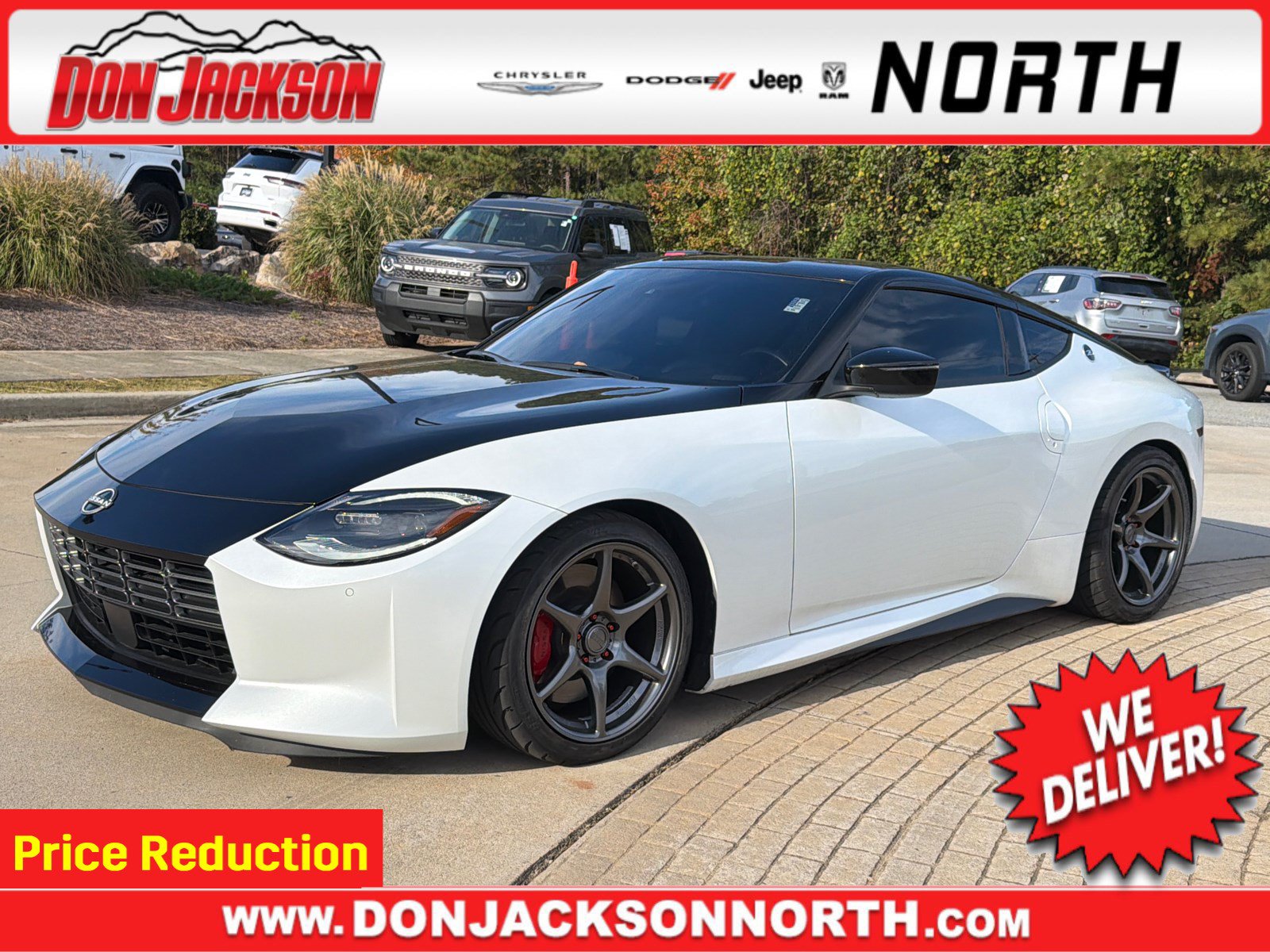 Used 2023 Nissan Z w/ Floor Mat Package (L93) RWD image 1