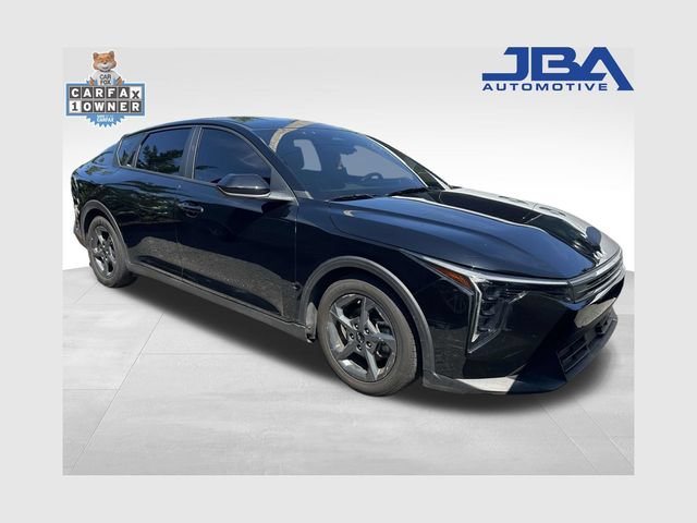 Used 2025 Kia K4 FWD image 1