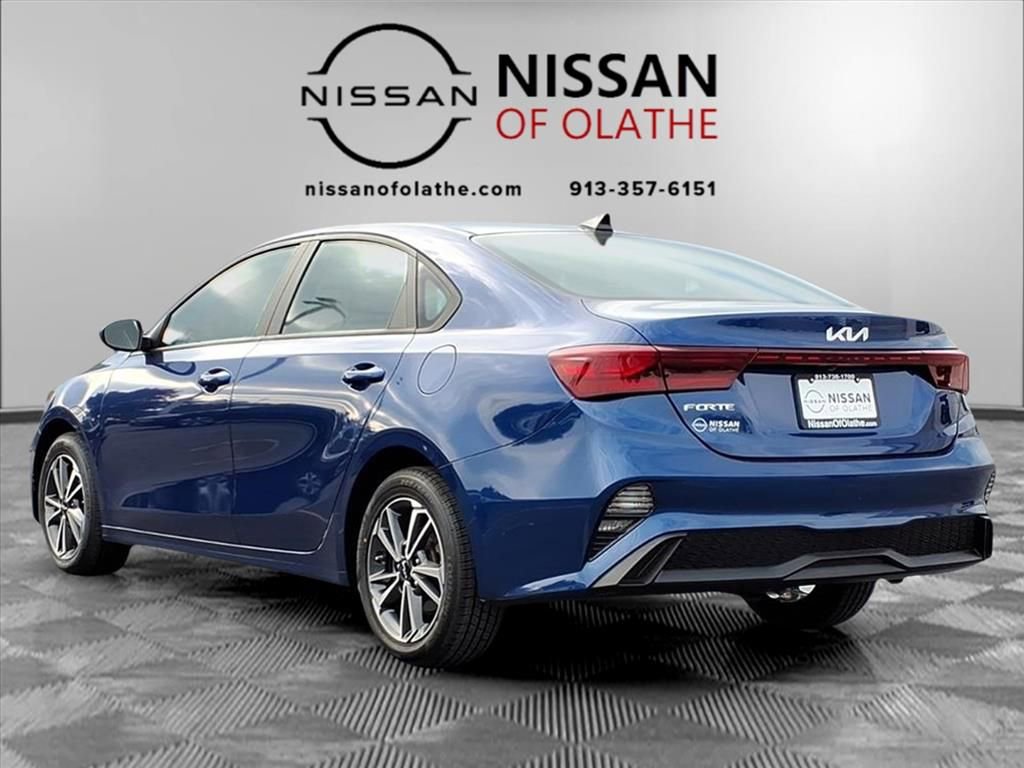 Used 2023 Kia Forte LXS image 4