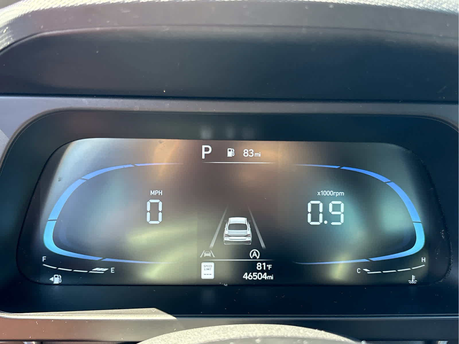 Used 2025 Hyundai Elantra SE FWD image 17