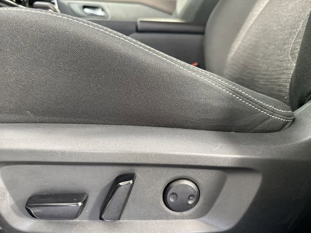 Used 2023 Nissan Rogue SV image 23