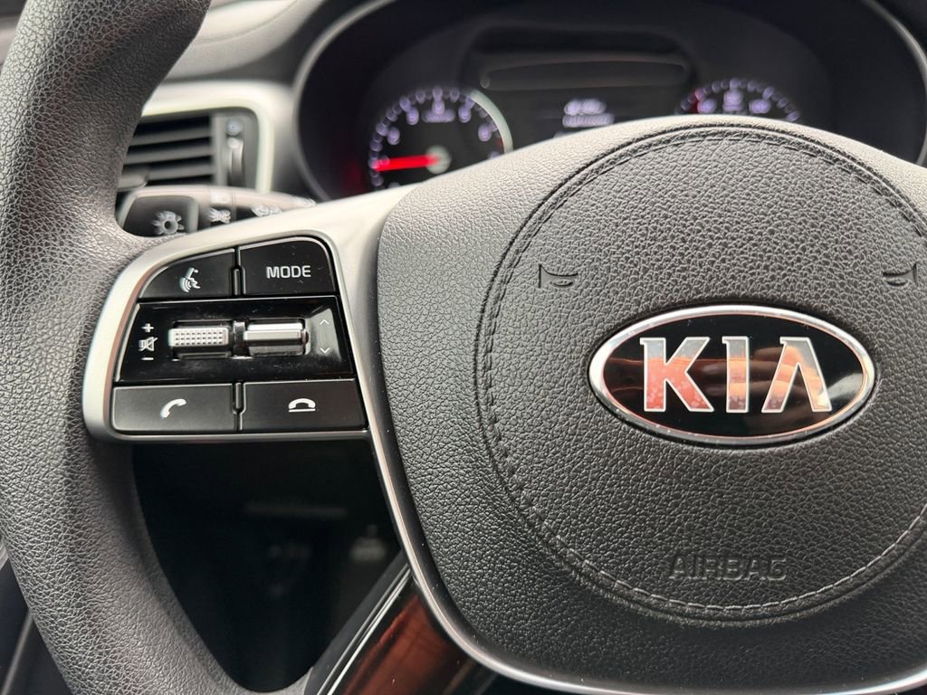 Used 2019 Kia Sorento LX image 24