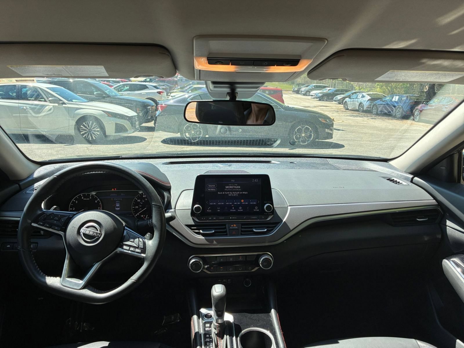 Used 2025 Nissan Altima 2.5 SR FWD image 35