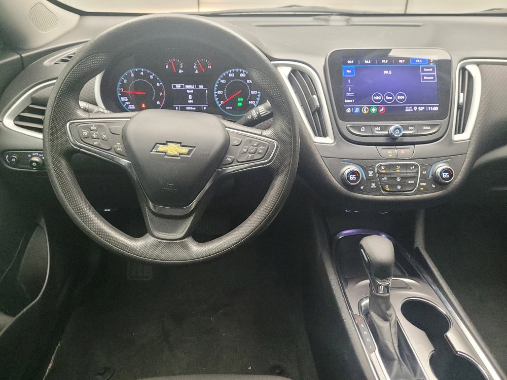 Used 2023 Chevrolet Malibu LT image 22