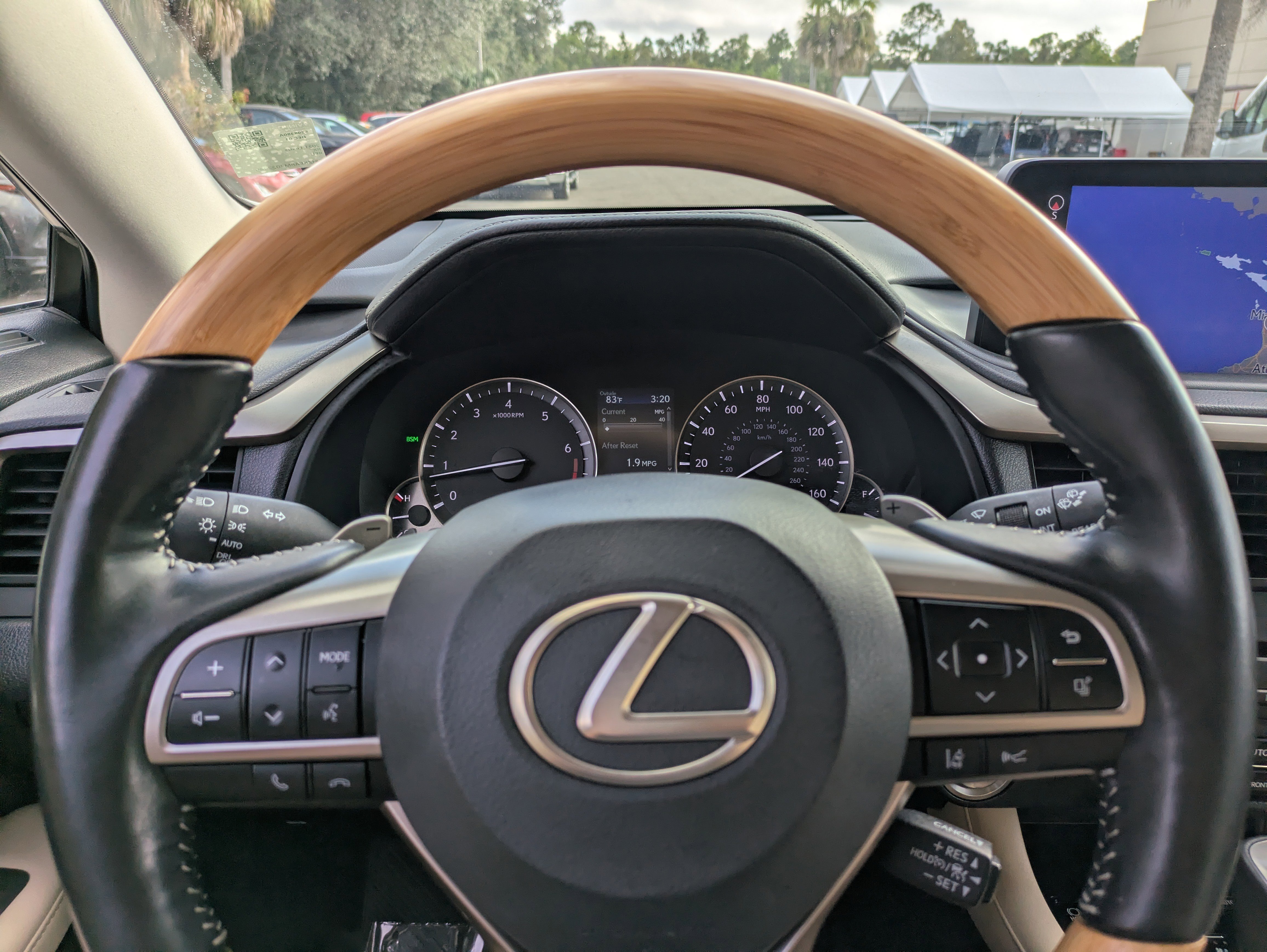 Used 2021 Lexus RX 350L RX 350L w/ Premium Package image 27