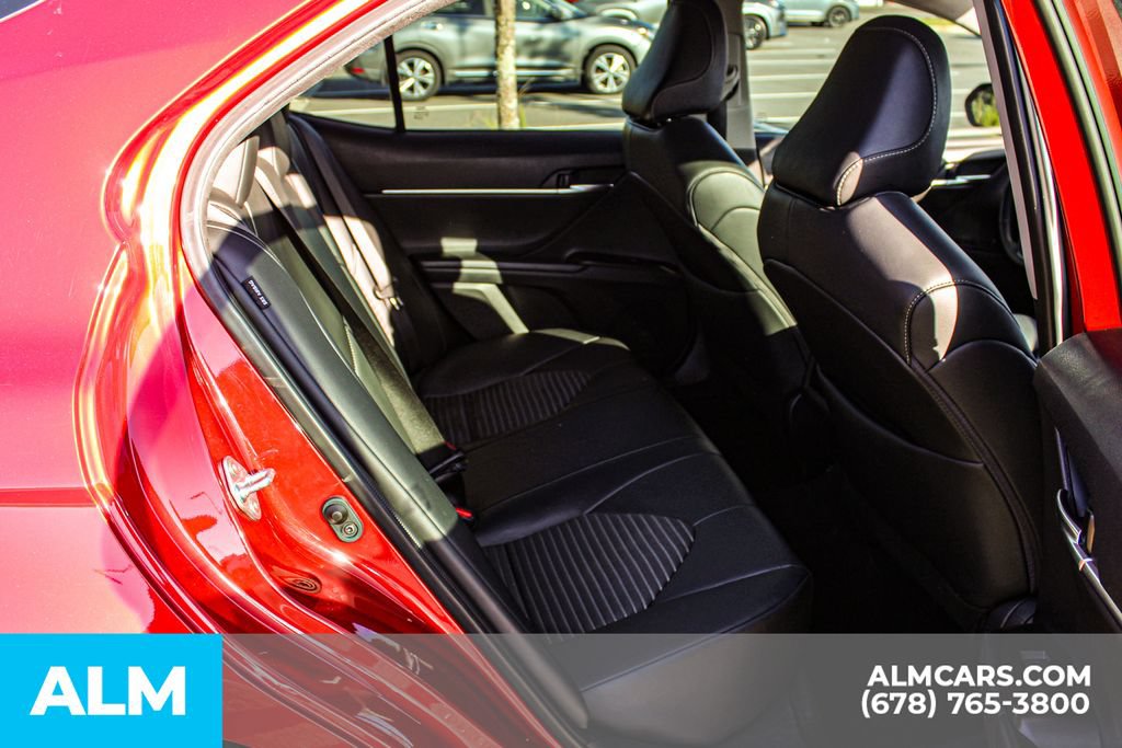Used 2024 Toyota Camry SE FWD image 18