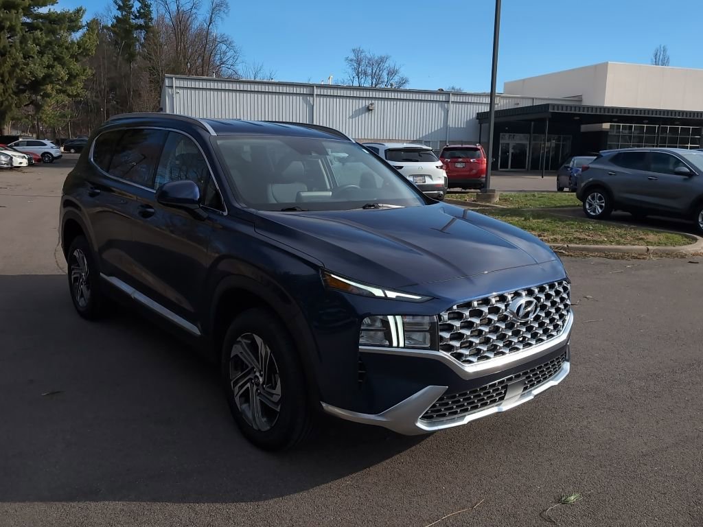 Used 2022 Hyundai Santa Fe SEL image 2
