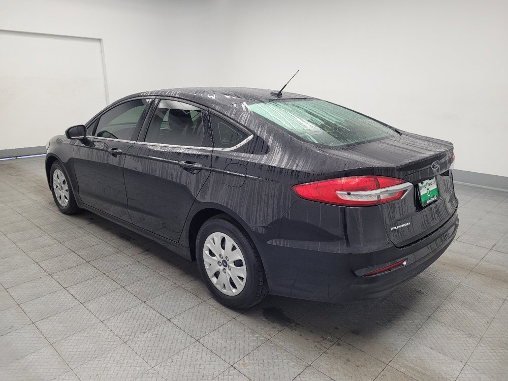 Used 2019 Ford Fusion S FWD image 5