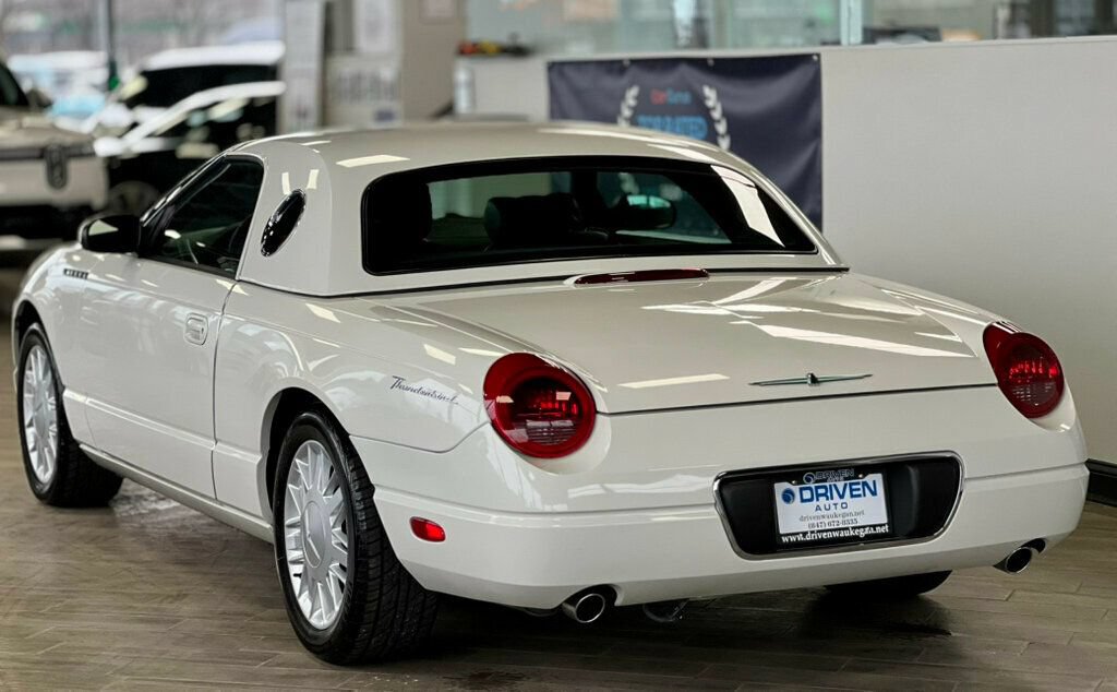 Used 2002 Ford Thunderbird RWD image 3